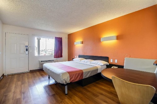 Motel 6-Oakland CA - Embarcadero - image 19