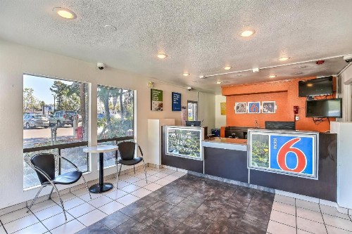 Motel 6-Oakland CA - Embarcadero - image 23