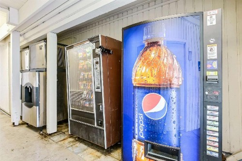 Motel 6-Oakland CA - Embarcadero - image 33