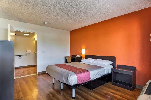 Motel 6-Oakland CA - Embarcadero - image 42