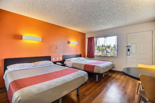 Motel 6-Oakland CA - Embarcadero - image 43