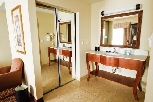 Hampton Inn & Suites Ocala - Belleview - image 14