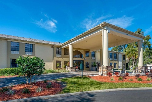 Comfort Inn Ocala Silver Springs - image 2