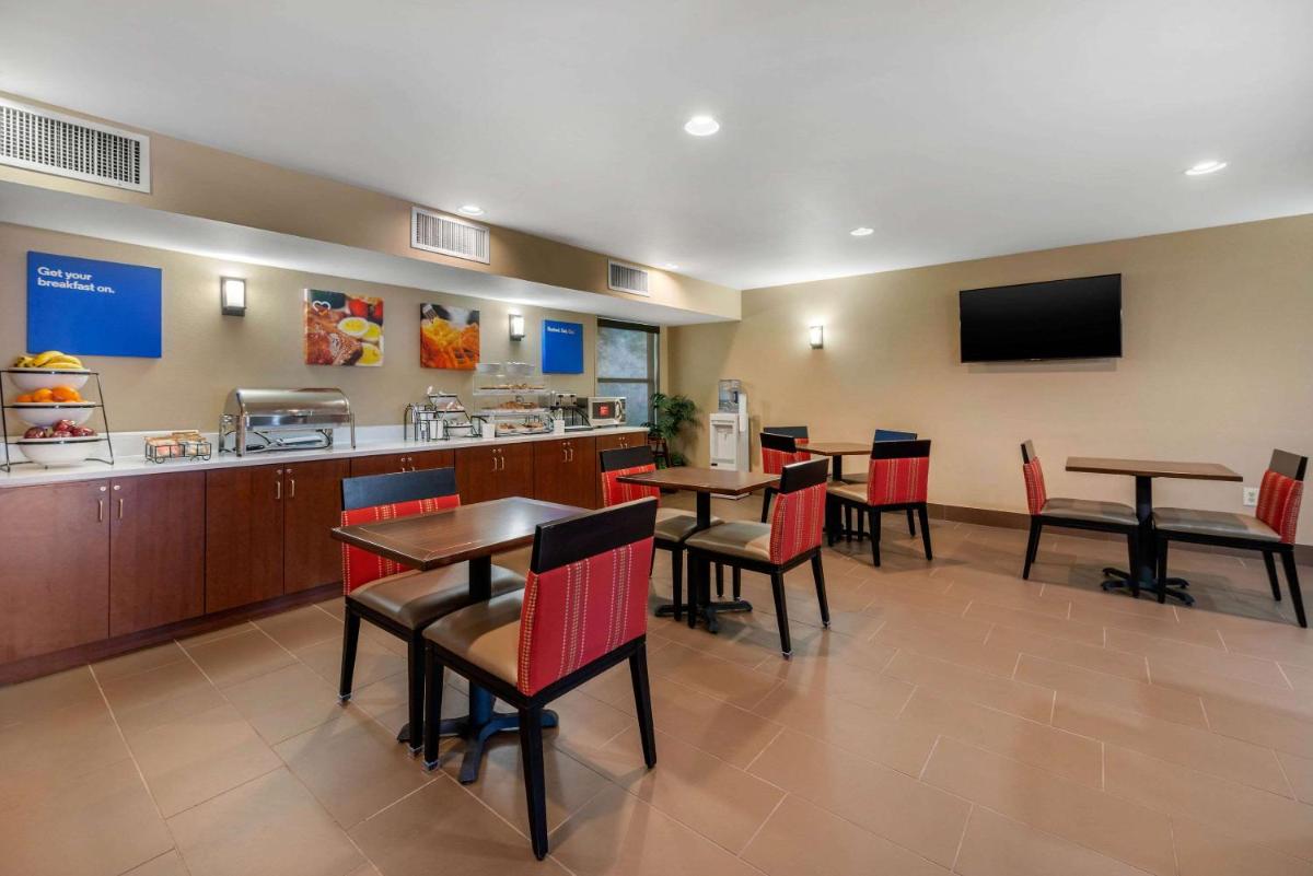 Comfort Inn Ocala Silver Springs - image 7
