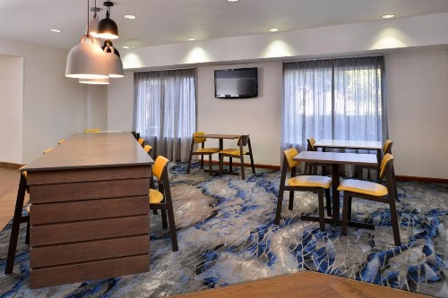 Fairfield Inn & Suites by Marriott Ocala - image 18