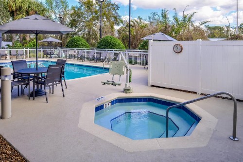 Fairfield Inn & Suites by Marriott Ocala - image 20