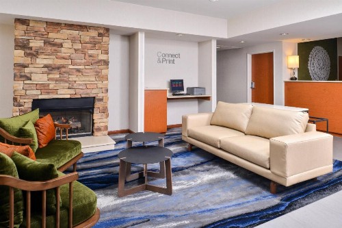 Fairfield Inn & Suites by Marriott Ocala - image 3