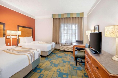 La Quinta by Wyndham Ocala - image 12