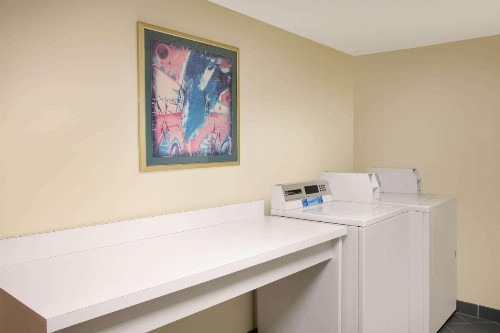 La Quinta by Wyndham Ocala - image 26