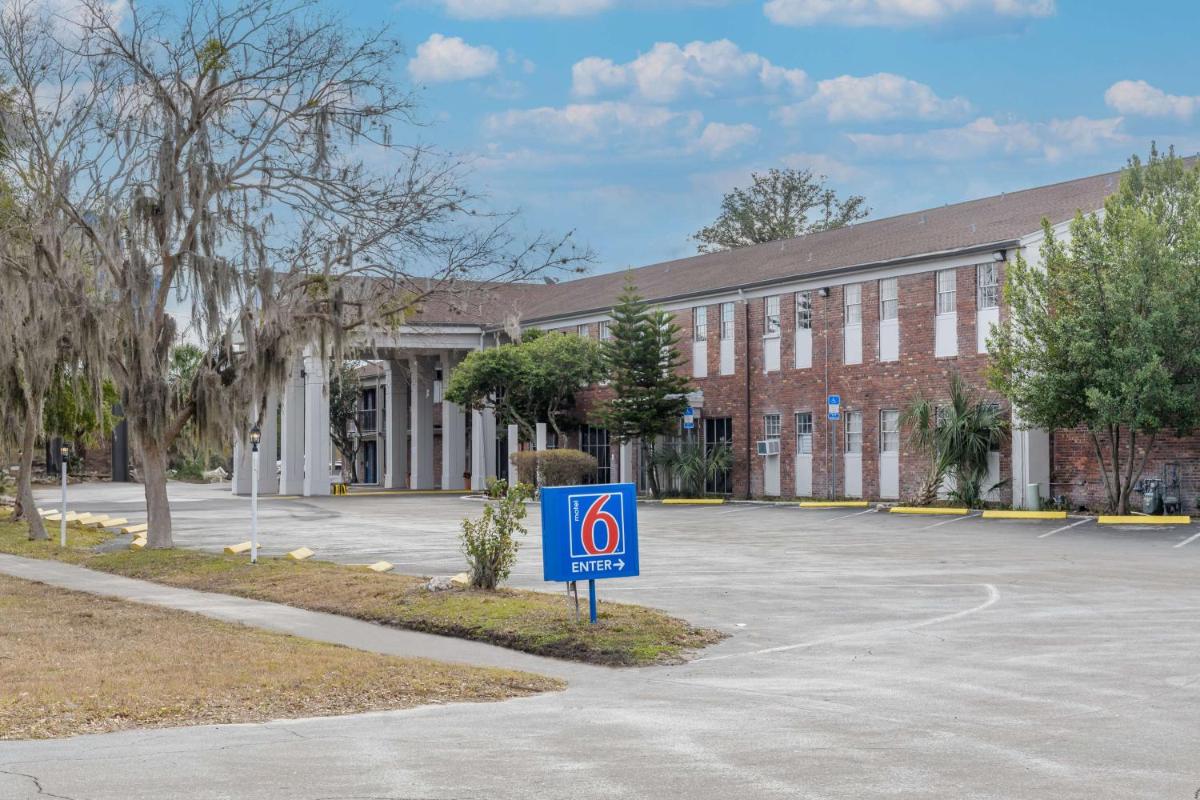 Motel 6-Ocala FL - Conference Center - main image