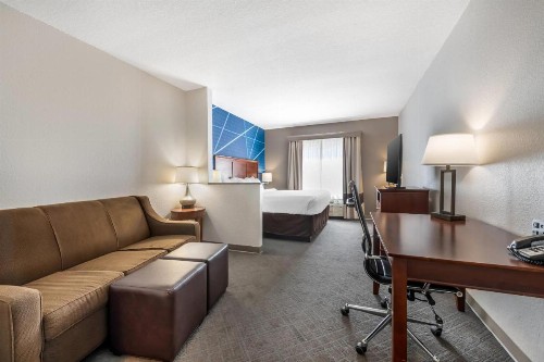 Comfort Suites Ocala North - image 15