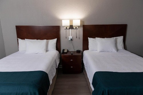 Days Inn by Wyndham Ocala West - image 10