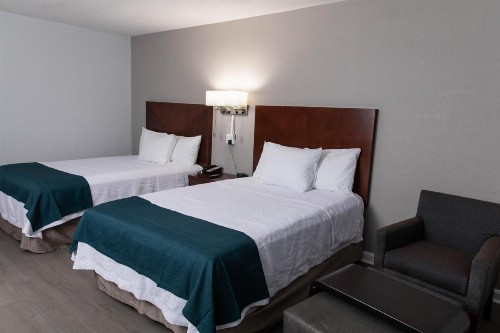 Days Inn by Wyndham Ocala West - image 12