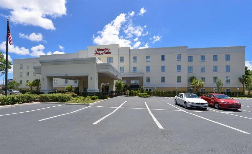 Hampton Inn & Suites - Ocala - image 2