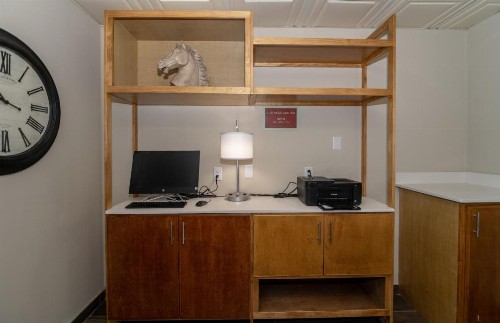 Equus Inn - image 44