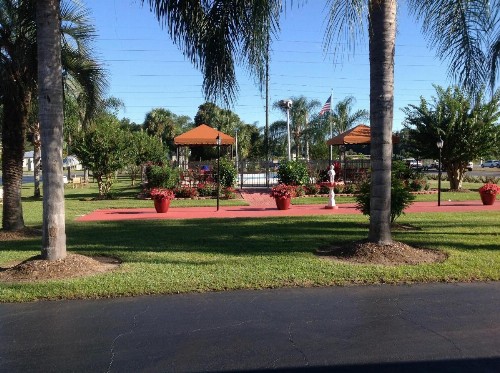 Silver Princess Motel - image 36
