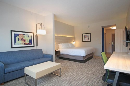 Holiday Inn Express & Suites Ocala an IHG Hotel - image 31