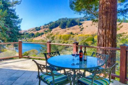 Monte Rio Home with River Views