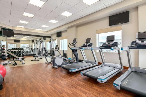 Hilton Suites Ocean City Oceanfront - image 15