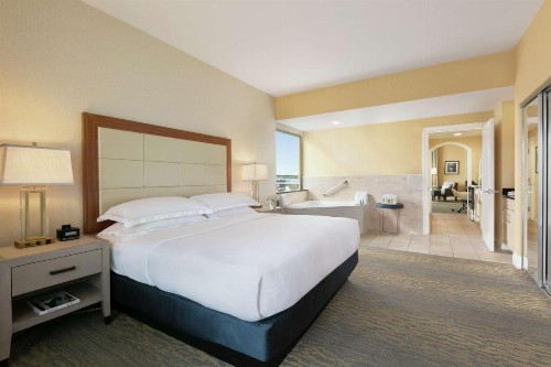 Hilton Suites Ocean City Oceanfront - image 29