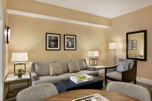 Hilton Suites Ocean City Oceanfront - image 32