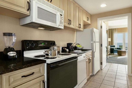Hilton Suites Ocean City Oceanfront - image 44