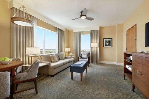 Hilton Suites Ocean City Oceanfront - image 49