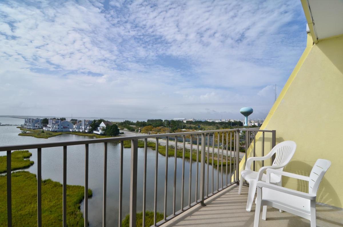 Sea Bay Hotel - image 2