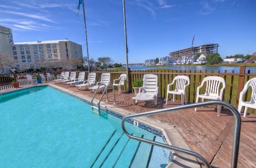 Sea Bay Hotel - image 27