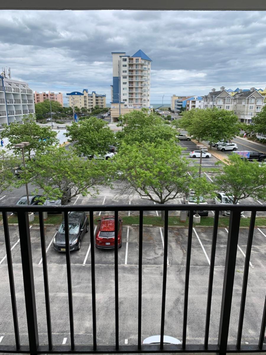 Sea Bay Hotel - image 5