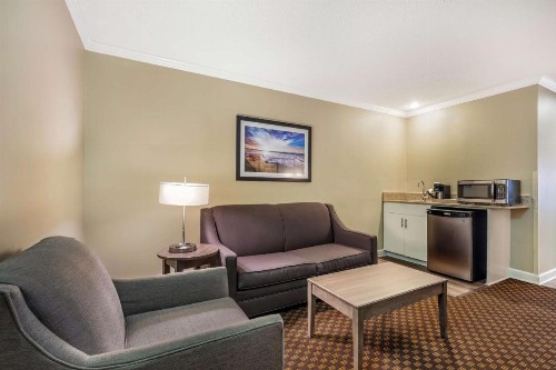 Best Western Ocean City Hotel and Suites - image 12