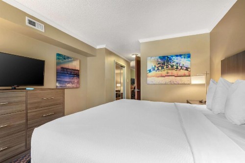 Best Western Ocean City Hotel and Suites - image 14