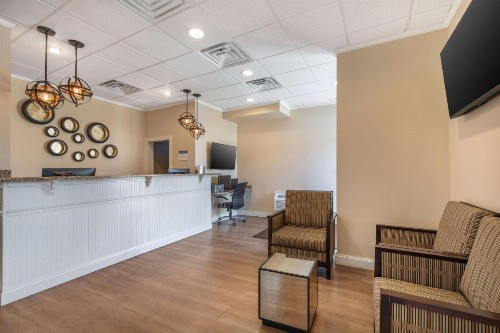 Best Western Ocean City Hotel and Suites - image 18