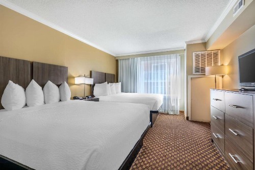 Best Western Ocean City Hotel and Suites - image 21