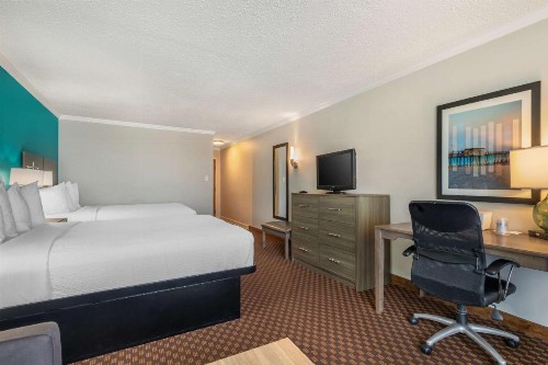 Best Western Ocean City Hotel and Suites - image 32
