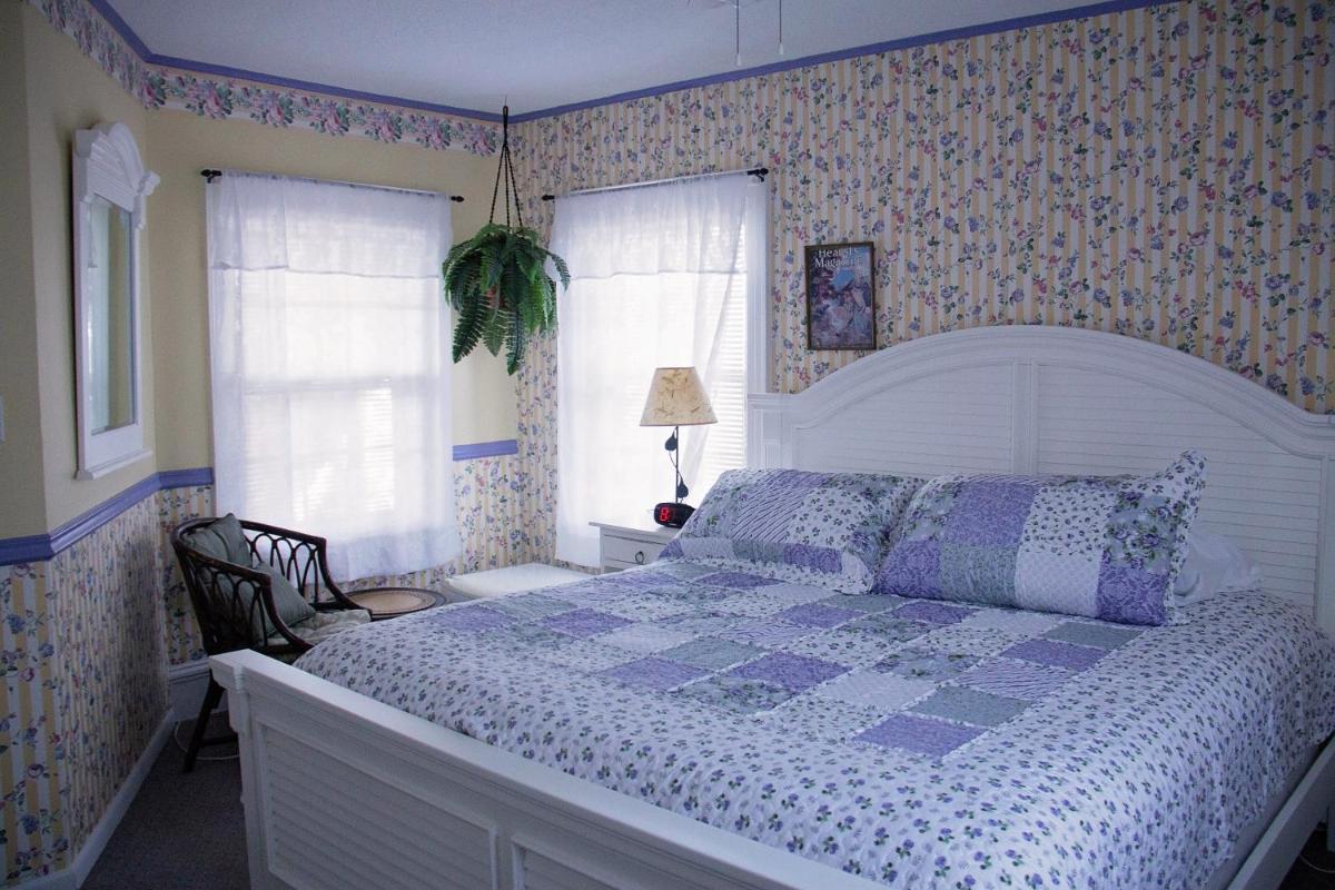 Atlantic House Bed & Breakfast - image 3