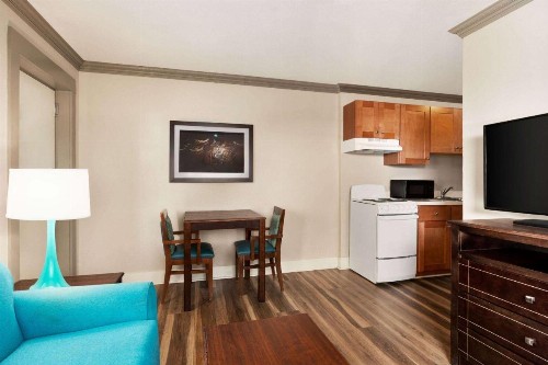 Days Inn by Wyndham Ocean City Oceanfront - image 21