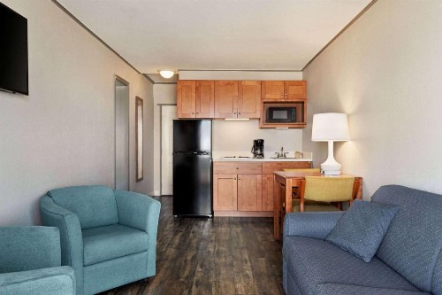 Days Inn by Wyndham Ocean City Oceanfront - image 49