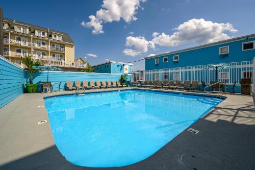 Madison Beach Motel - image 6