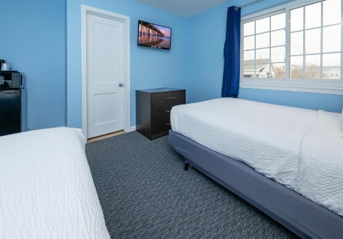 Commander Beach House Hotel - image 12