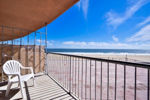 Grand Hotel Ocean City Oceanfront - image 5