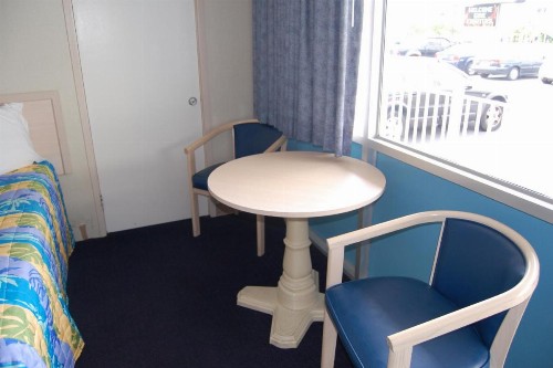 Thunderbird Beach Motel - image 20