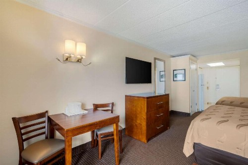 Quality Inn & Suites Oceanblock - image 12