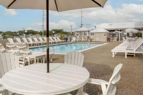 Quality Inn & Suites Oceanblock - image 24