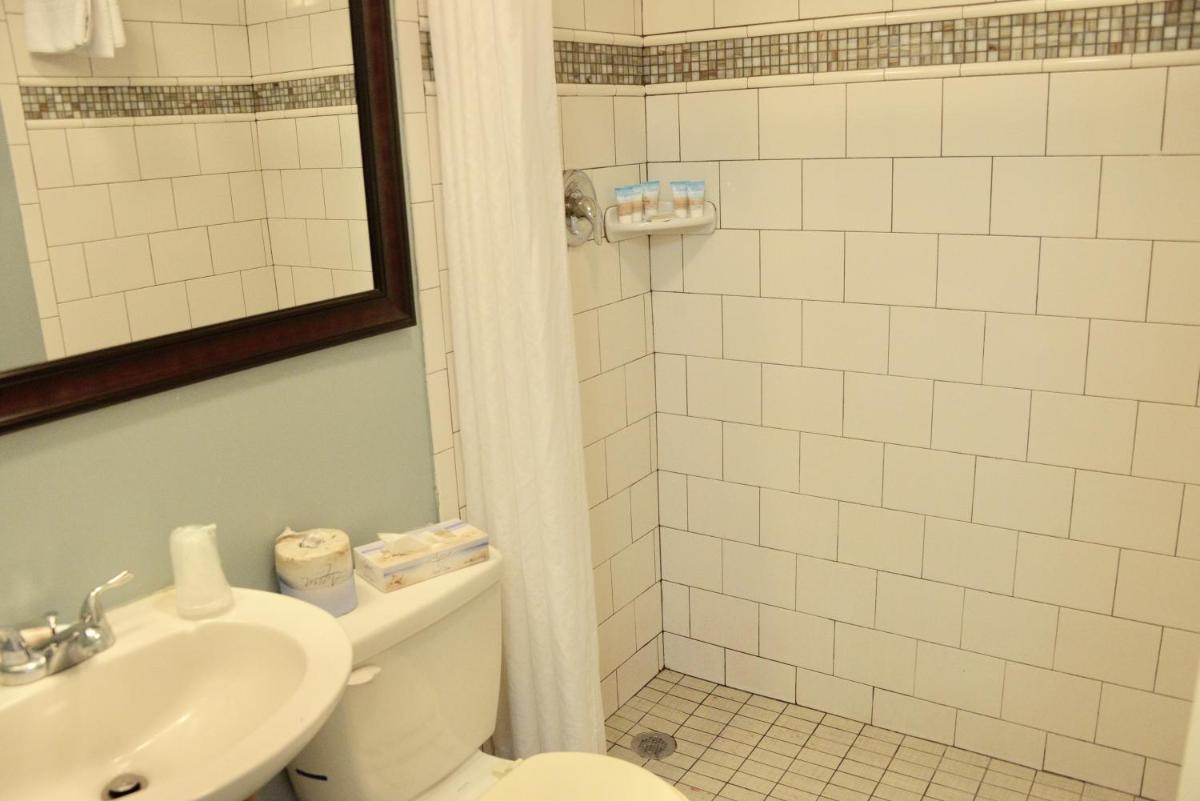 White Marlin Inn - image 7
