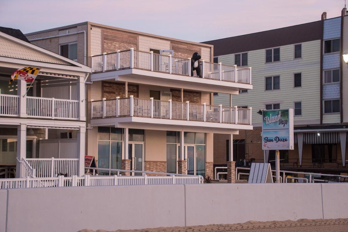 Safari Hotel Boardwalk - image 6
