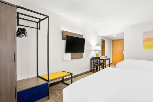 Comfort Inn Gold Coast - image 14