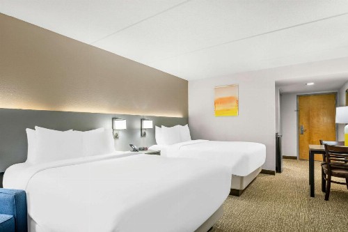 Comfort Inn Gold Coast - image 25