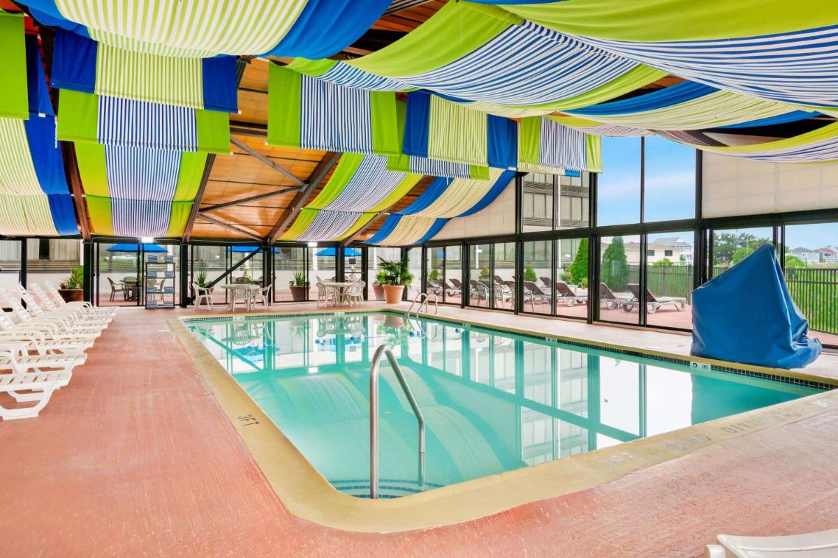 Comfort Inn Gold Coast - image 3