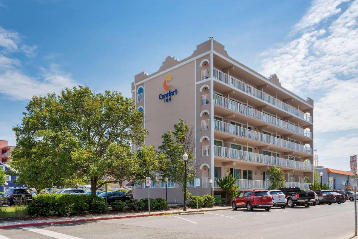 Comfort Inn Boardwalk - image 3